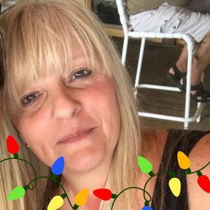 Meet your Posher, Pauline